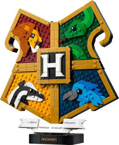 LEGO Harry Potter Hogwarts House Crest Building Set 76462
